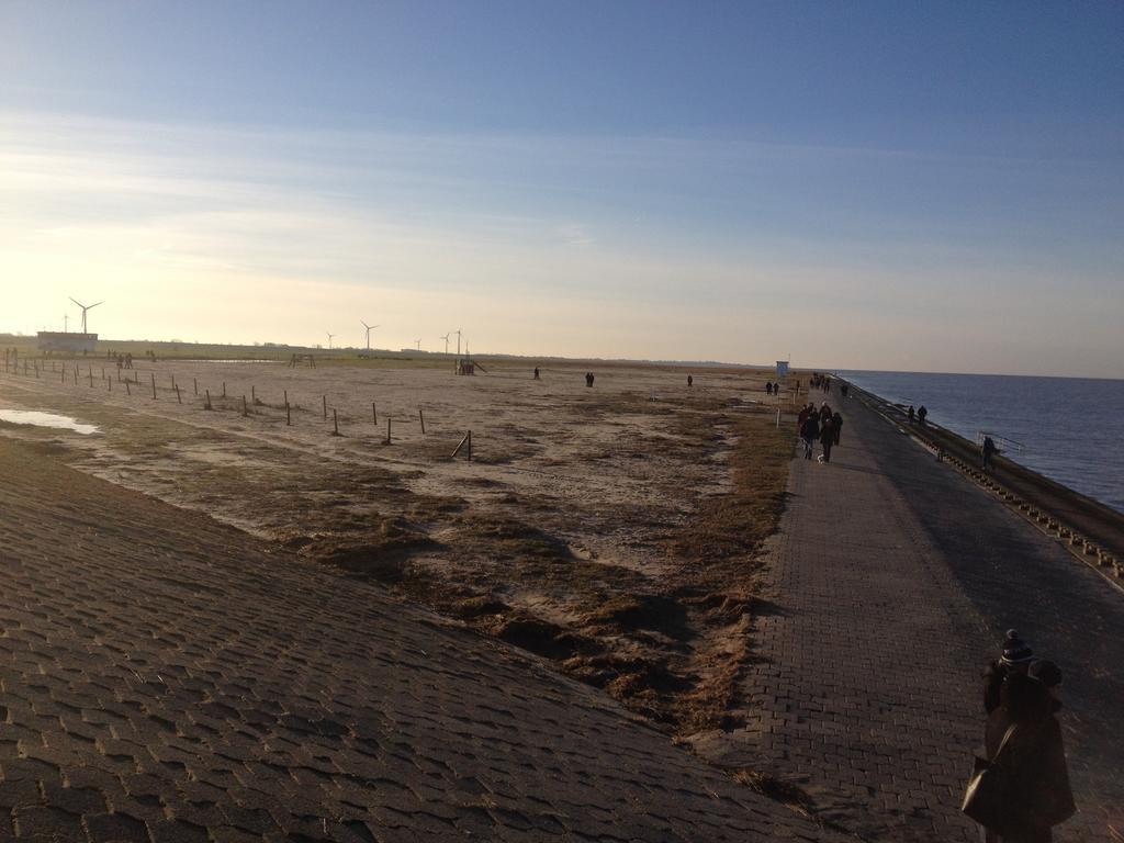 Yachthus - Direkt Am Meer Carolinensiel Exteriör bild